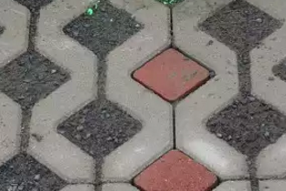 Reflexné prvky na parkovacích miestach: Takáto zvláštnosť je na Sekčove