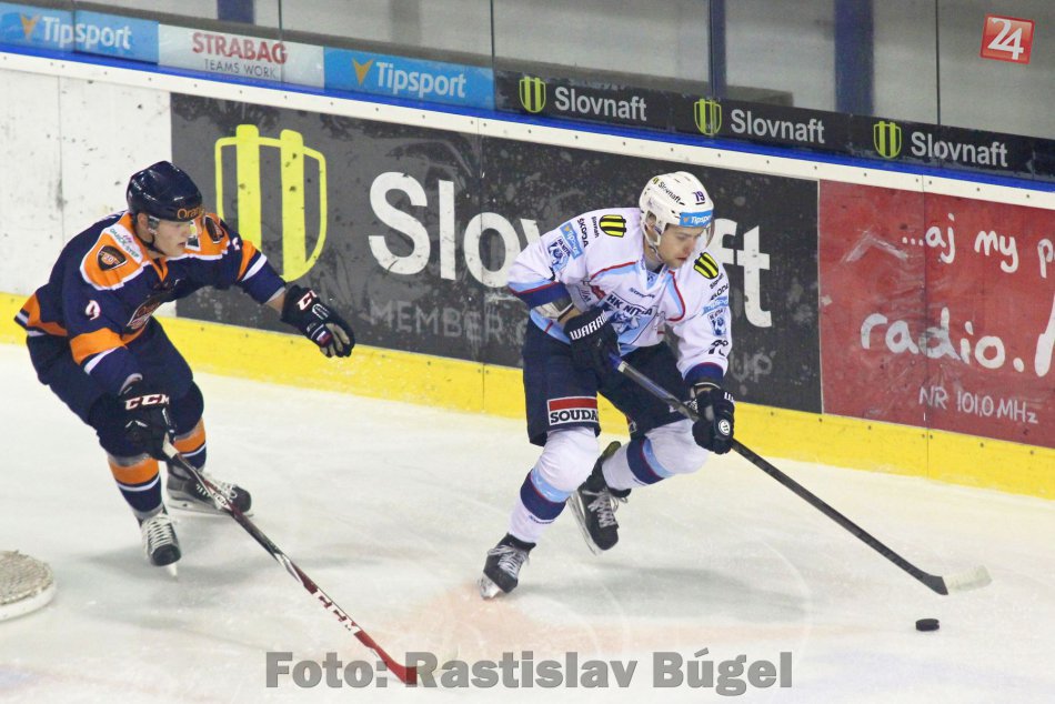 FOTO: HK Nitra - HK Orange 20