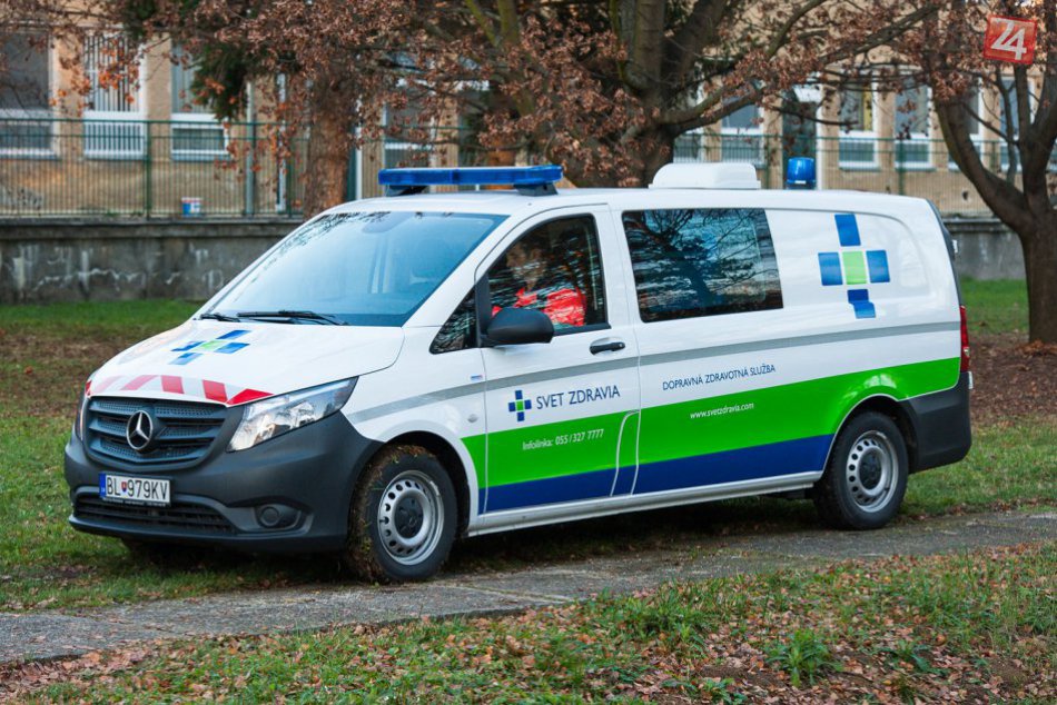 Pacientov v Žiari by mali voziť nové moderné sanitky