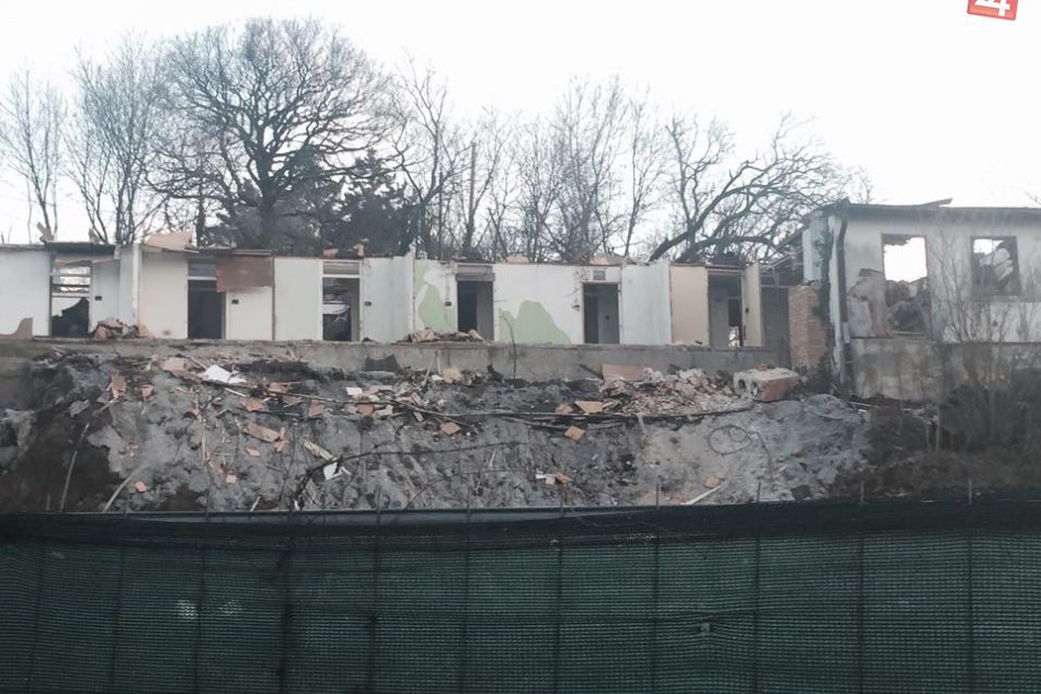 Areál Mičurin - vyrúbané stromy a zbúraný sklad