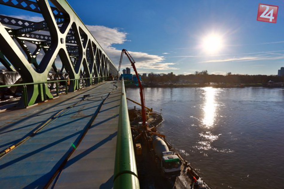 Výstavba Nosného systému MHD do Petržalky