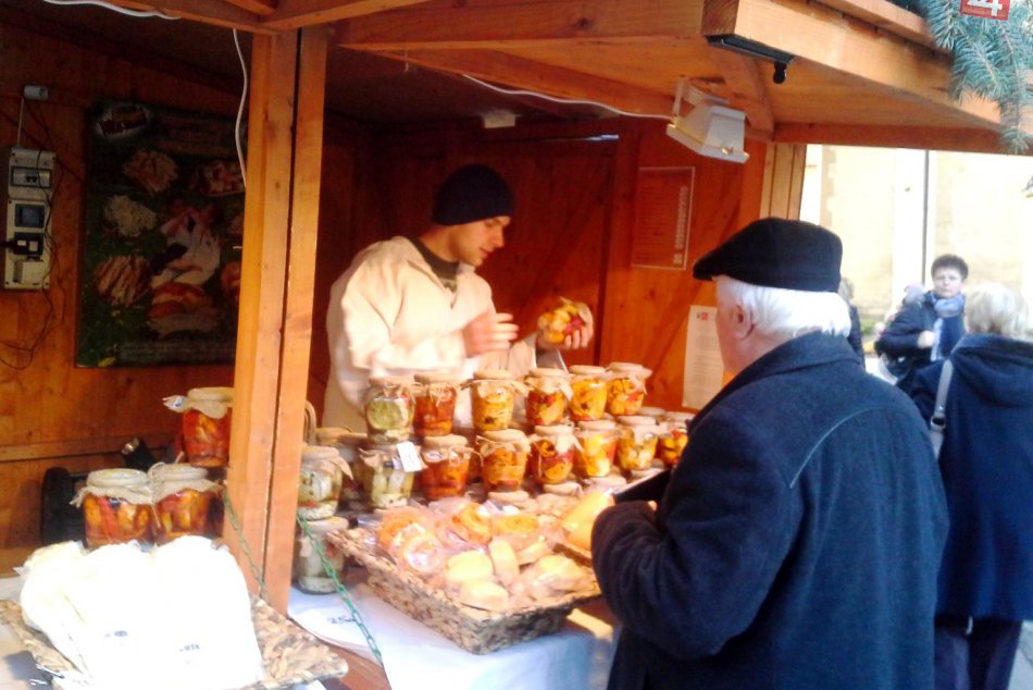 Vianočné trhy rozvoniavajú dobrotami od výmyslu sveta