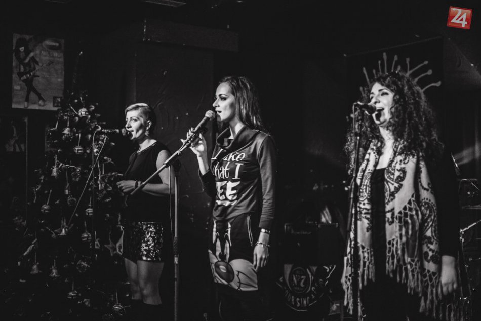 Na krst albumu Dr. Zetor sa len tak nezabudne: Poliate prsia a odchod bubeníka