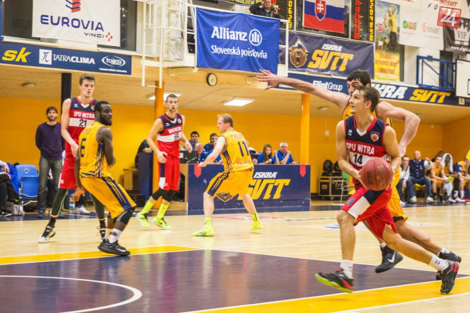 Predvianočný basketbal vo Svite: Iskra privítala suseda z tabuľky