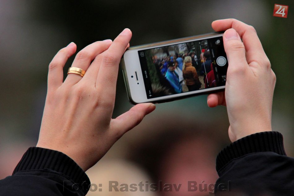 FOTO: V Nitre sa stretli ľadové medvede, prekonali svoj vlastný rekord