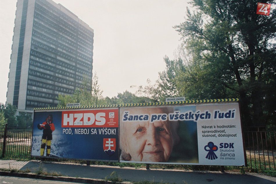 Bizarné billboardy politických strán