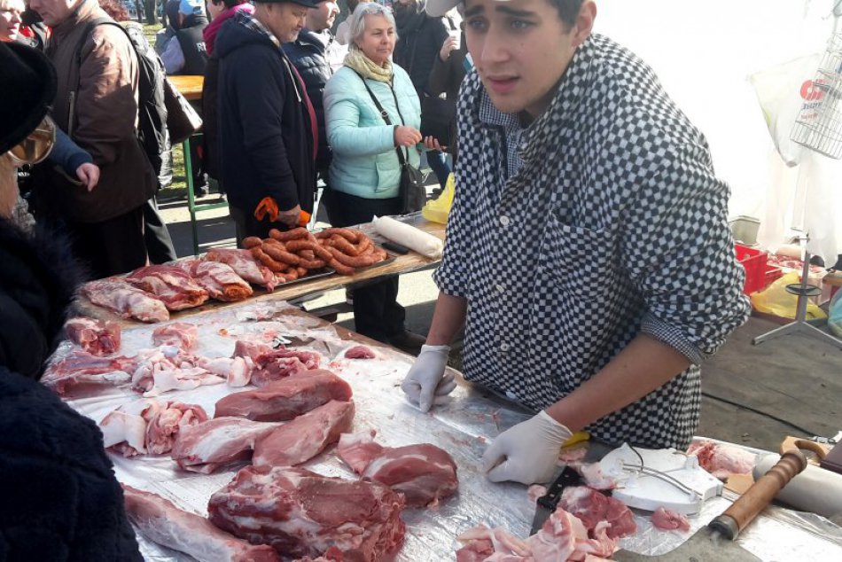 Zabíjačkové slávnosti v Ružinove