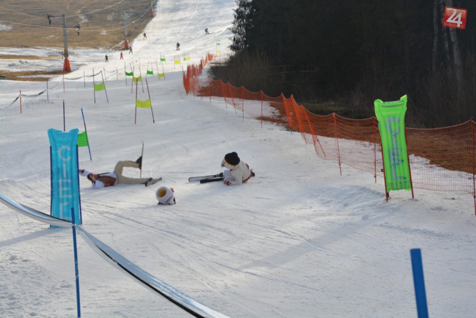 Balocký fašiang na snehu: Zábava, masky aj poriadny pretek