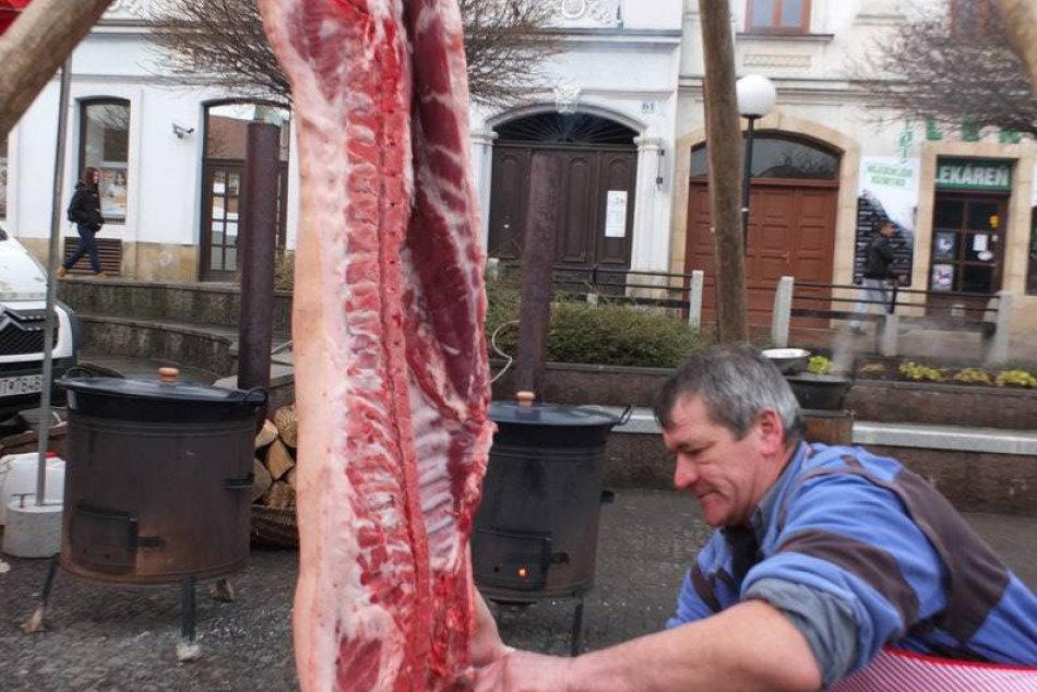 Fašiangovanie v Prešove vo veľkom štýle: Takáto bola veselica v centre mesta