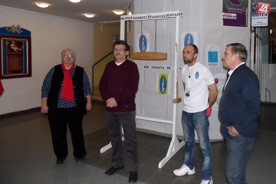 Obrazom: Počet klepnutí na banícku klopačku