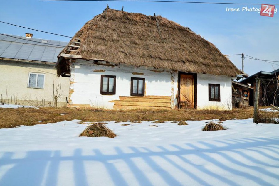 K videniu na Zemplíne: Domček, skoro rovnaký ako ten deduška Večerníčka! :)