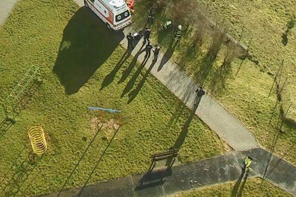 FOTO: Na ulici v meste našli mŕtvu Bystričanku (†54)