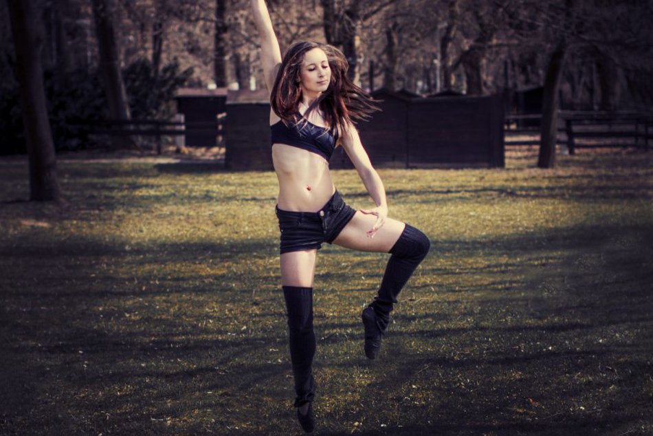 Zlatomoravecká tanečníčka Nikoleta Szegényová (25)