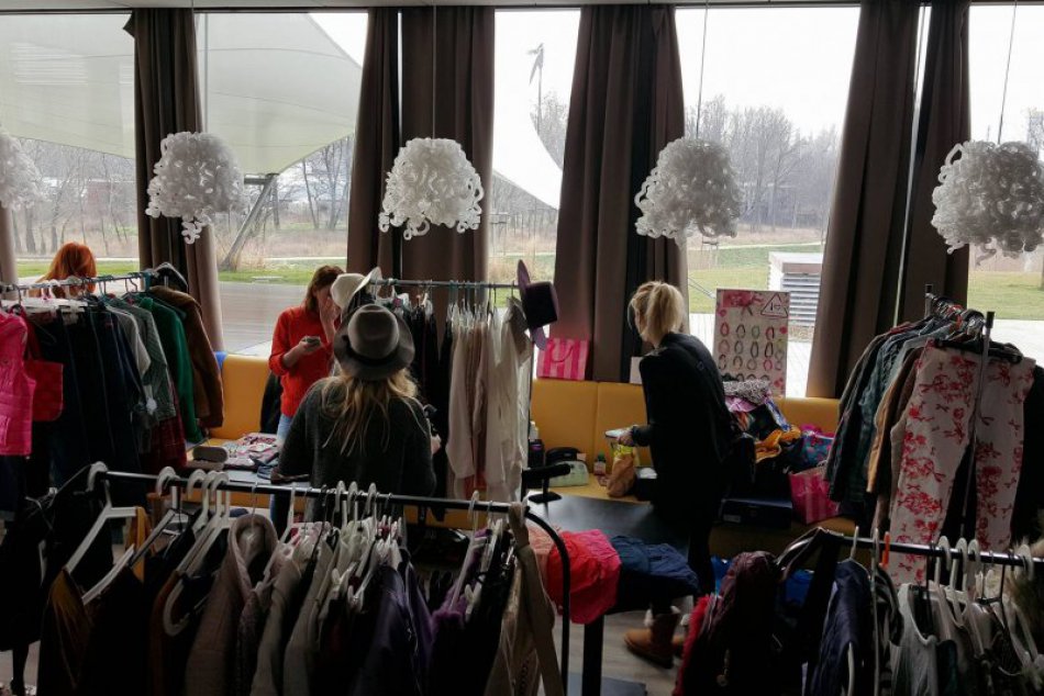 Módny bazár v Petržalke