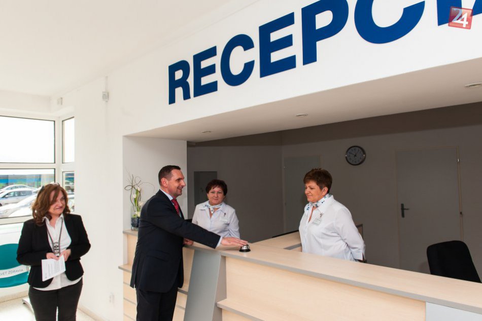 Vďaka novej recepcii získajú pacienti informačný servis ako v hoteli