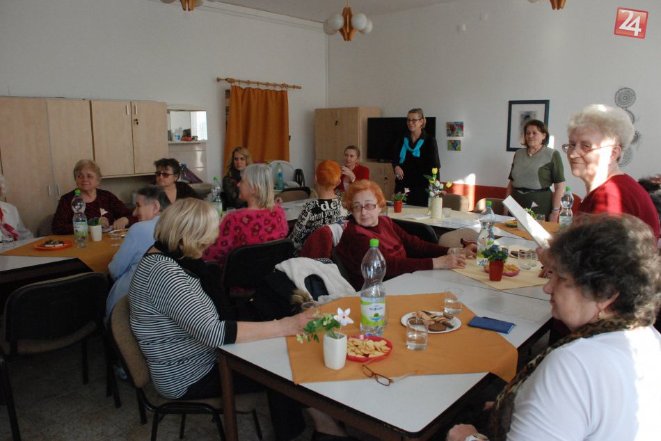 Červený kríž v Dúbravke ožíva