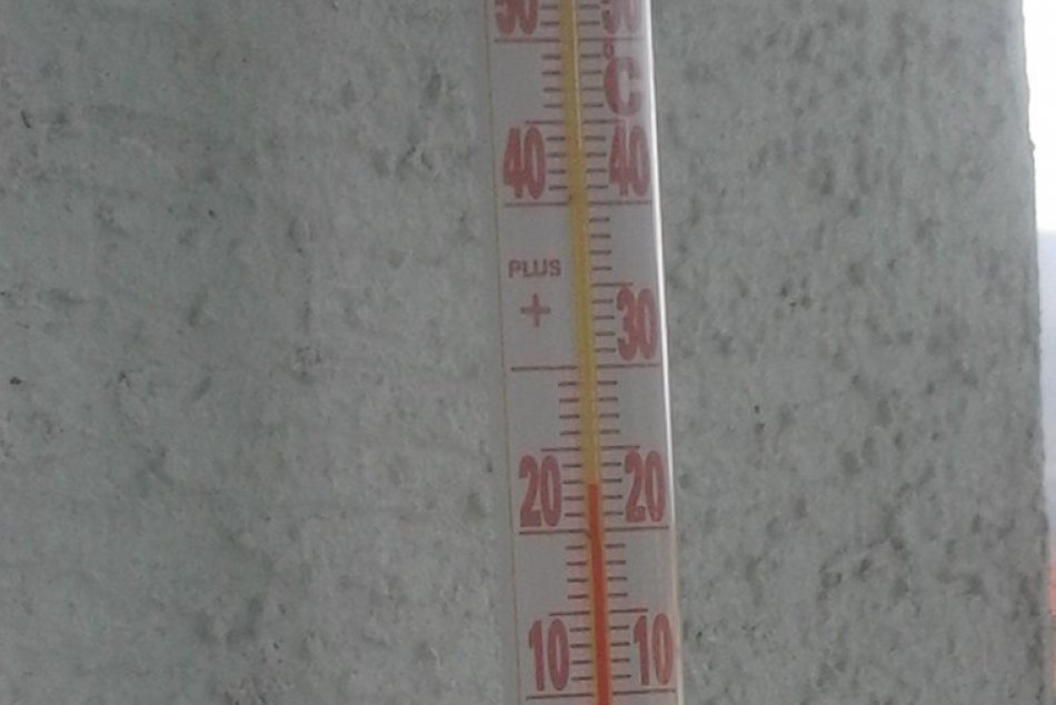 Počasie neprestáva udivovať: Martinčanka Andrea sa pozrela na teplomer a nechápa