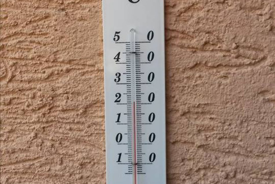 Náš čitateľ Jakub nám poslal foto: Informácie z teplomeru ho prekvapili!