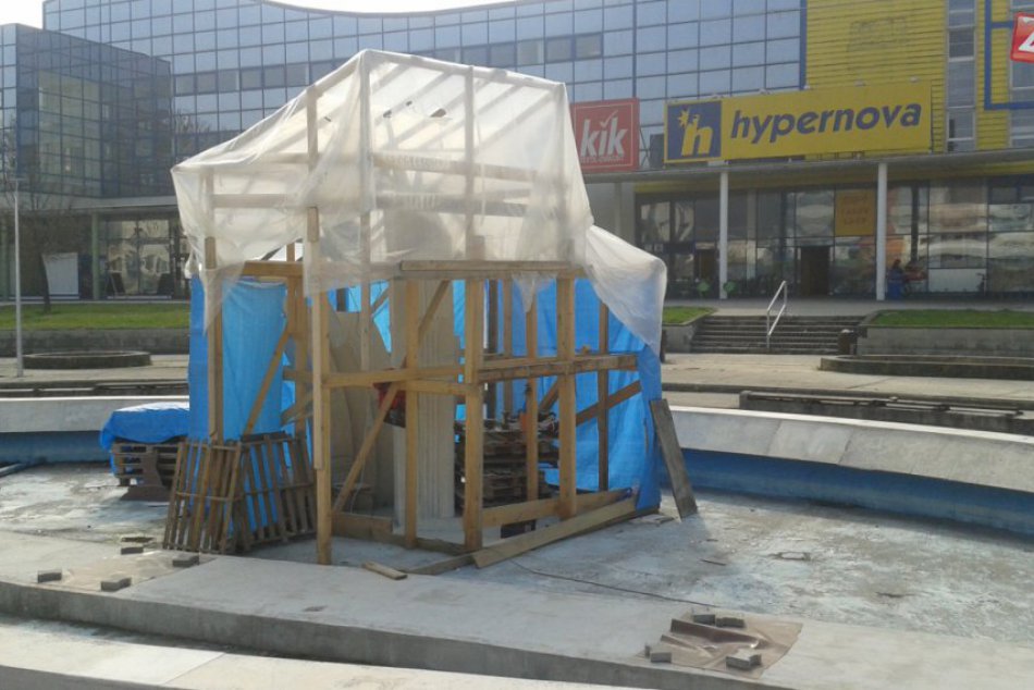 Rekonštrukcia fontány za Kinom Mier