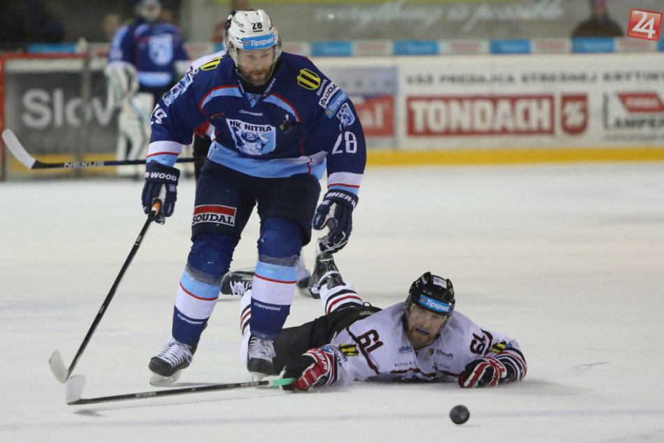 Nitra uspela na nájazdy, hokejisti spod Zobora sa stali majstrami Slovenska!