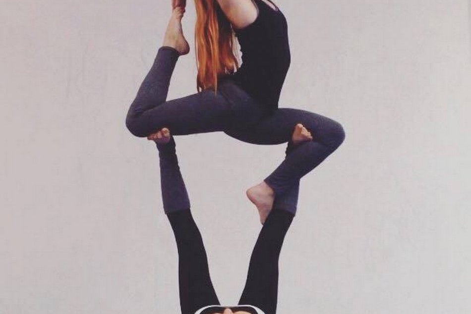 Radka (26) a Lenka (25) z Nitry s acroyogou začali pred rokom: Pozrite sa aké pr