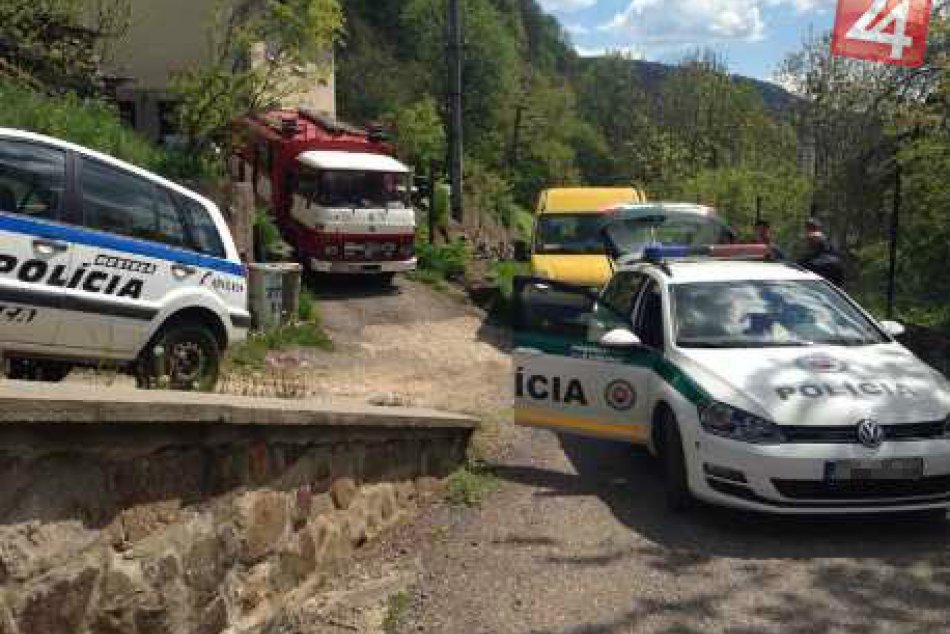 Autentické FOTO zo zásahu: Požiar pri dievčenskom internáte