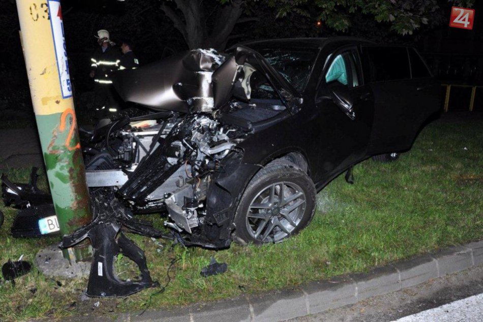 FOTO z miesta nehody, nad ktorou krútia hlavami i policati