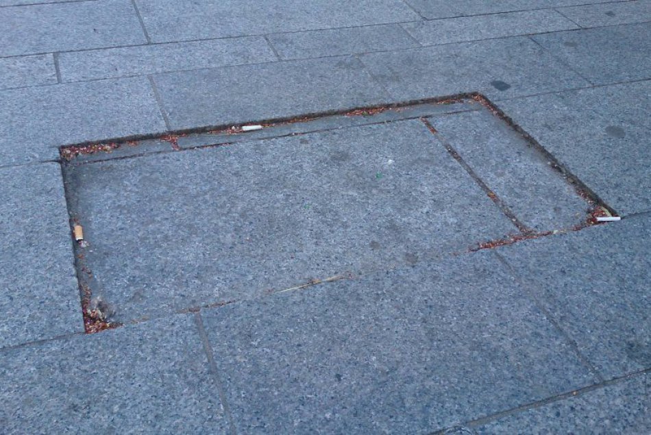 Reliér Agathy Toott Borlobaschinovej