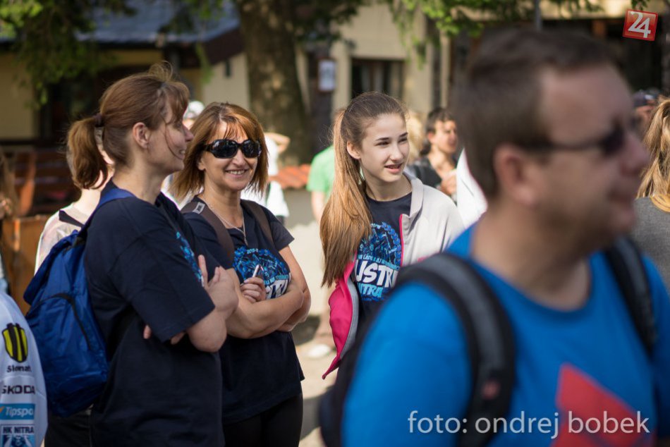 Majstrovský pohár na Zobore: Fanúšikovia si užili túru s hokejistami HK Nitra
