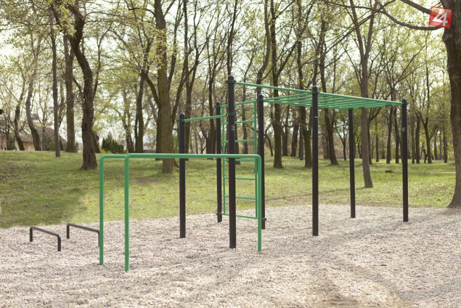 Street workoutové ihriská sa rozrastajú aj v Bratislave