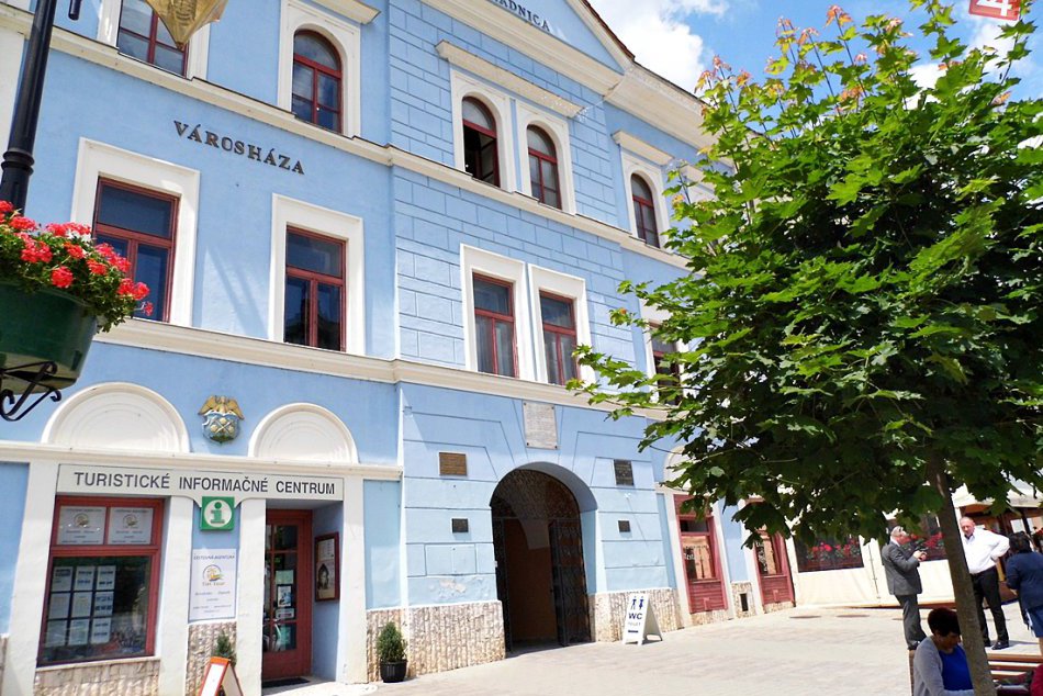 Obrazom: Pracovné stretnutie k výstavbe rýchlostnej komunikácie R2