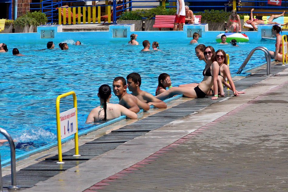 Obrazom: Kúpalisko v Rožňave otvorilo svoje brány