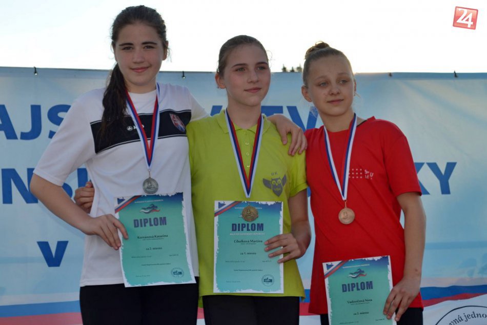 Medailová žatva plavcov UMB v obrazoch