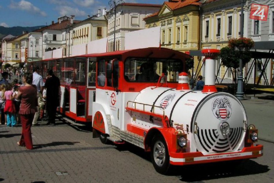 FOTO: Mestský vláčik Pretorium v Bystrici