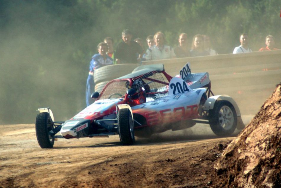 Autokros v Môlči v OBRAZOCH