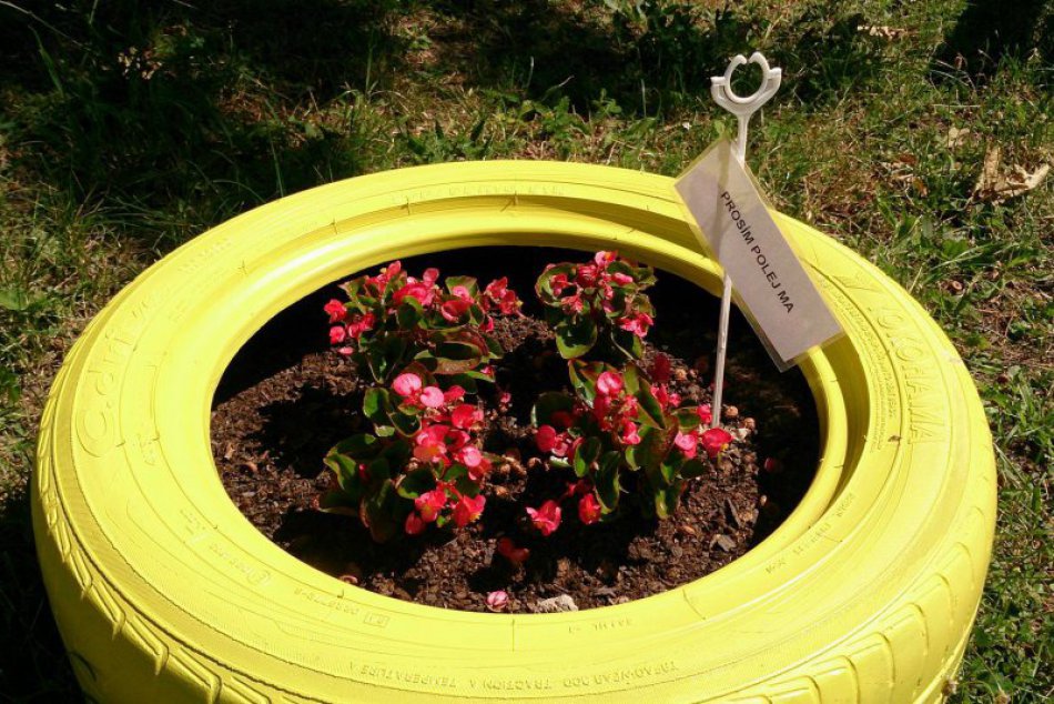 Parčík v Karlovej Vsi