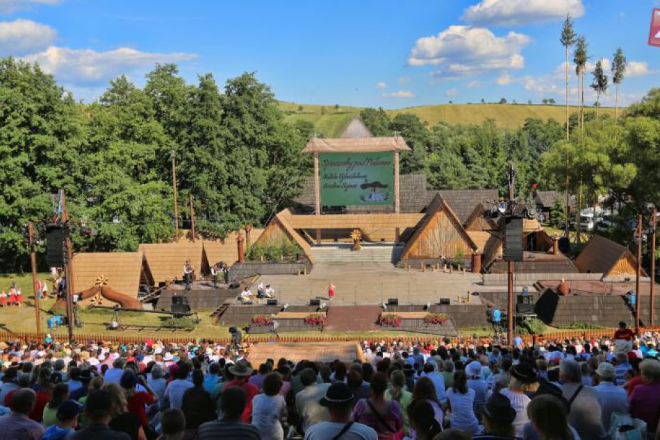 Folklórne slávnosti pod Poľanou