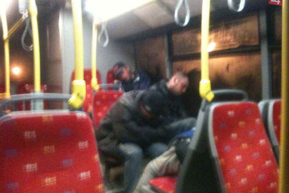 Neprispôsobiví v MHD