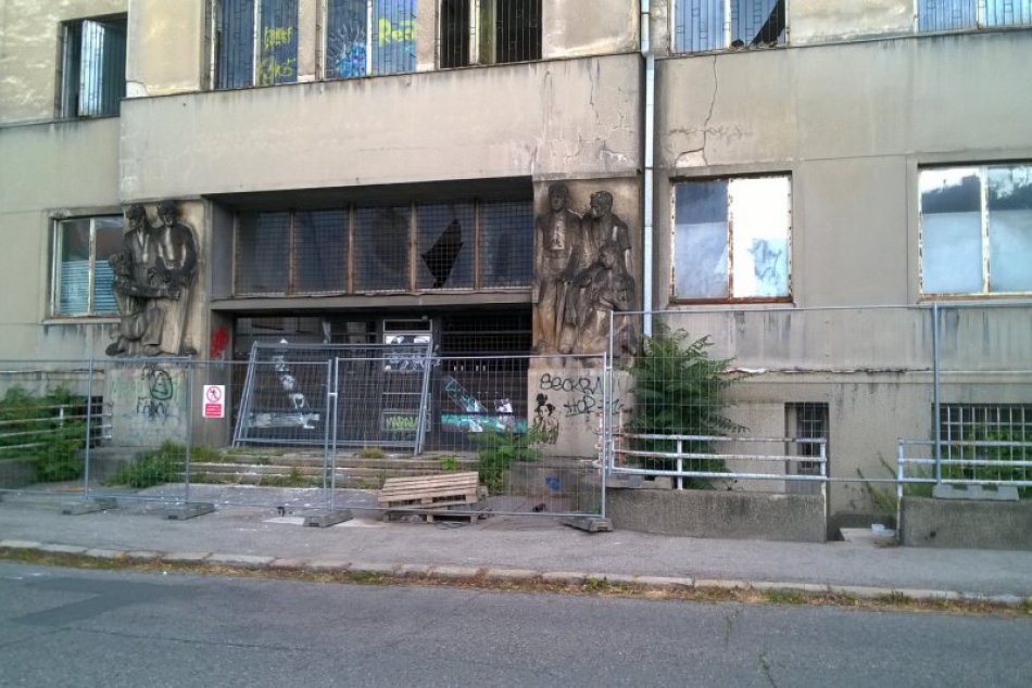 Rekonštrukcia Bezručova