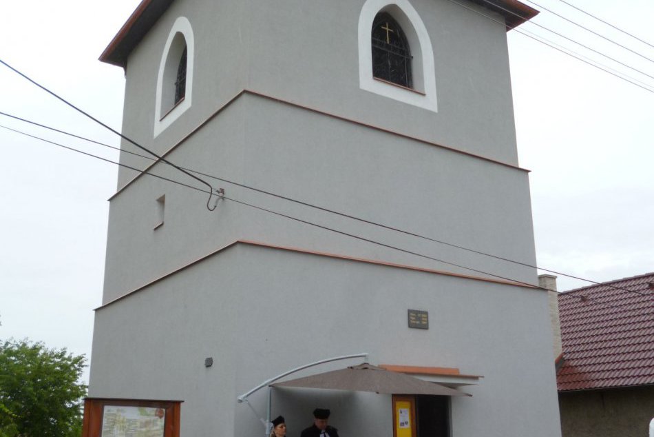 FOTO: Na Službách božích sa stretlo viac ako 60 Môťovanov.