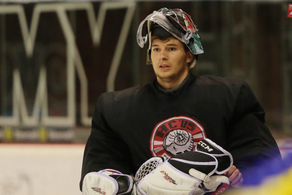 Prvý tréning baranov na ľade v OBRAZOCH