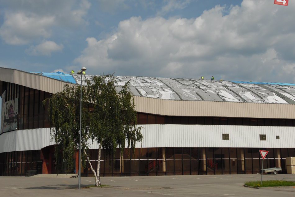 Pracovný ruch na humenskom zimáku