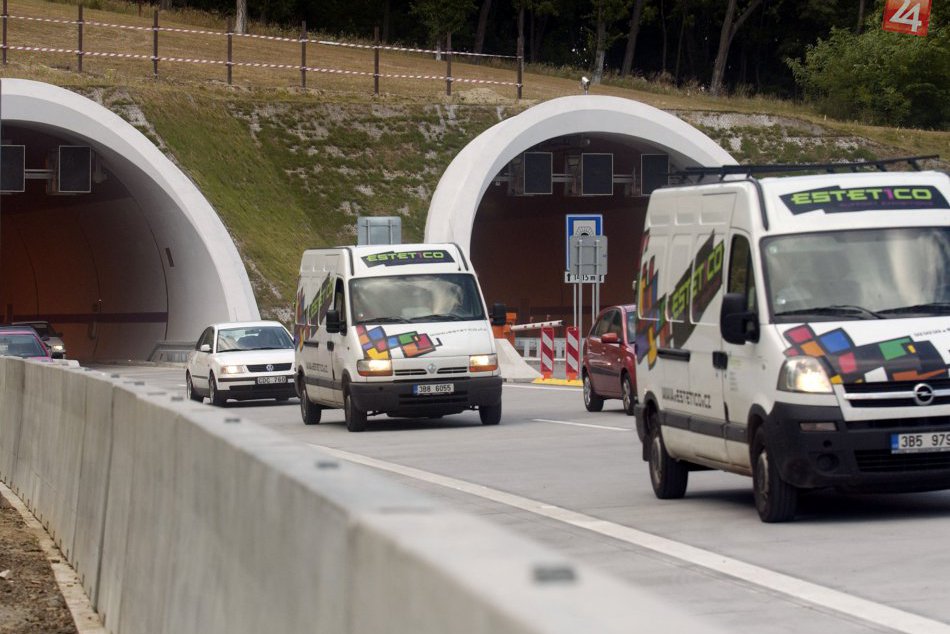 Obmedzenie v tuneli Sitina