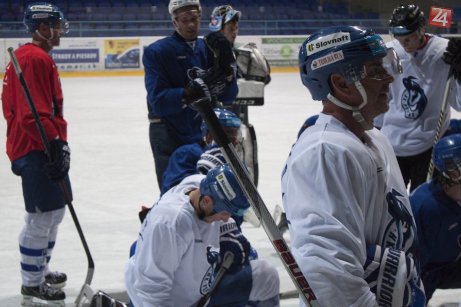 HK Poprad hokejoví kamzíci v príprave v SNV