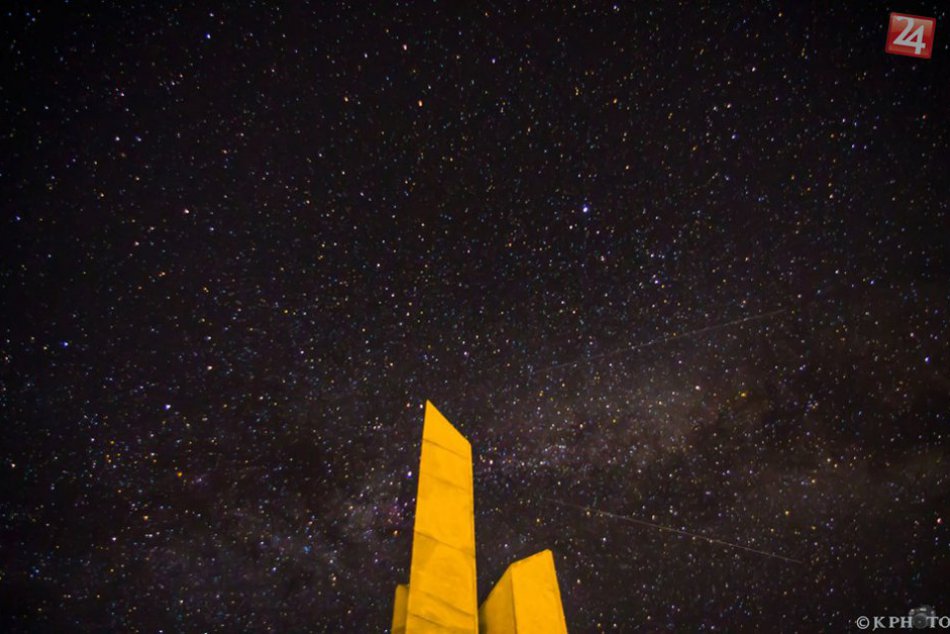 V OBRAZOCH: Nádherné nočné divadlo očami Jara z Brezna