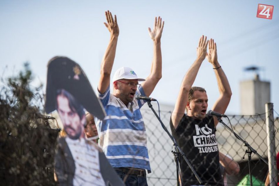 Protesty proti zlodejom v politike IX.