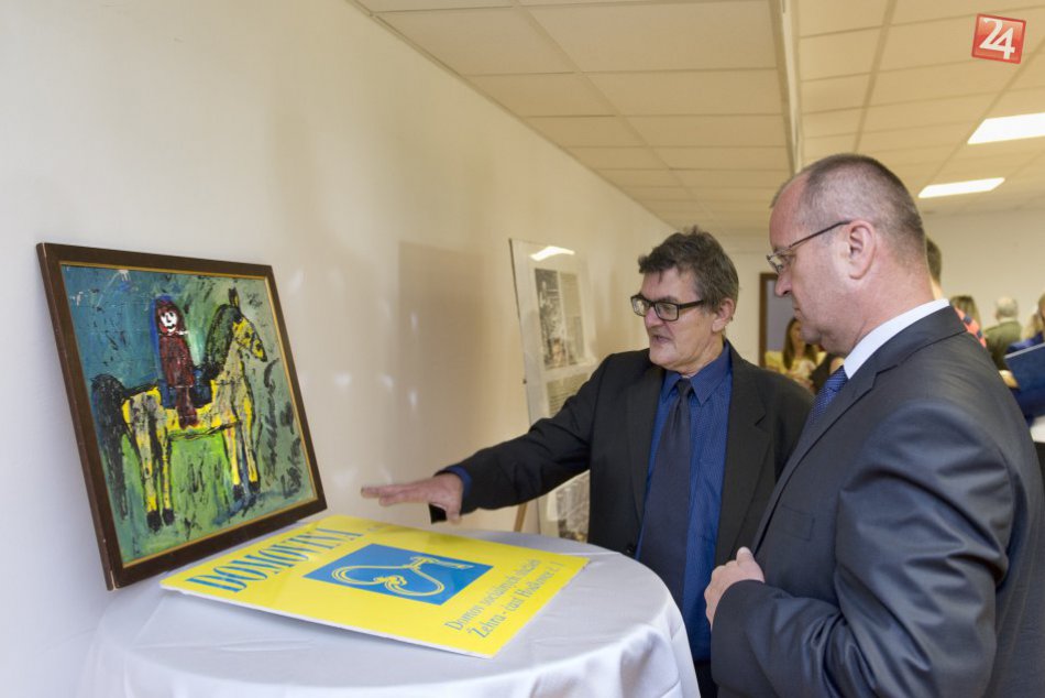 Na ministerstve obrany vystavili diela hendikepovaných umelcov