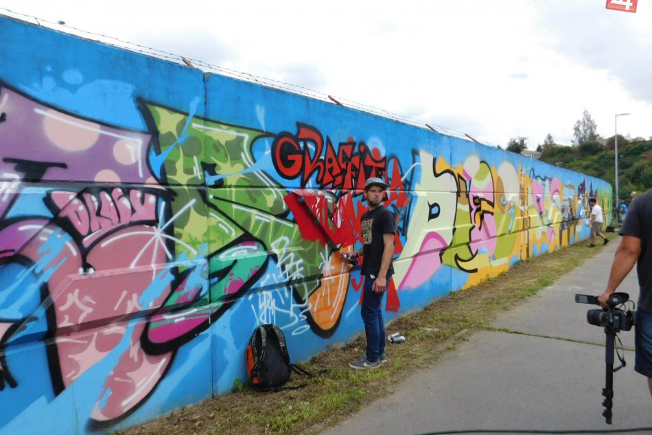 Na otvorenie prvej legálnej steny prišlo viac ako 30 writerov 
