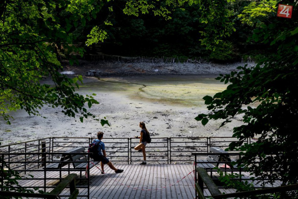 Vypustené jazerá na Železnej
