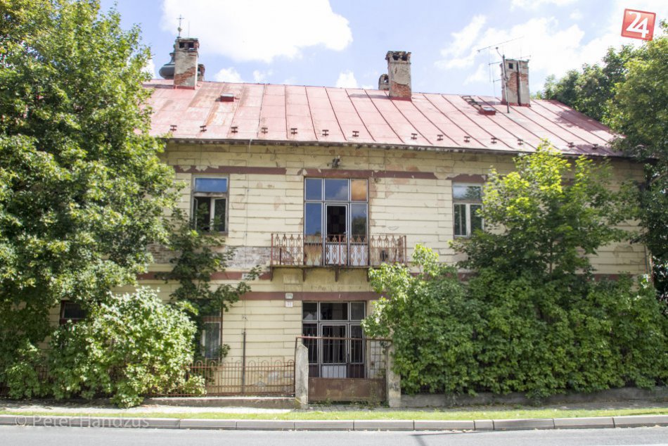 Schátraný dom vo Veľkej